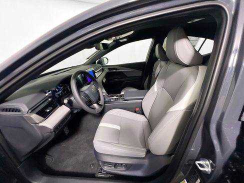 New 2026 Toyota Camry SE FWD image 14