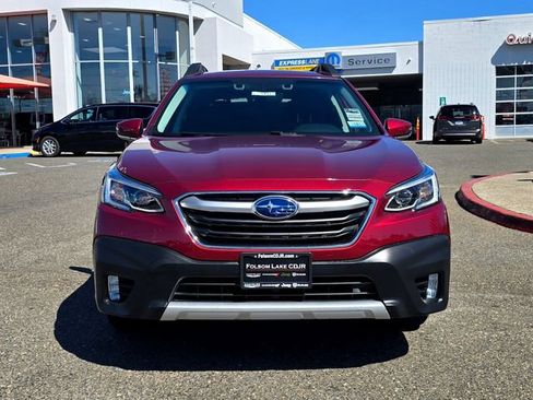 Used 2021 Subaru Outback Limited AWD/4WD image 2