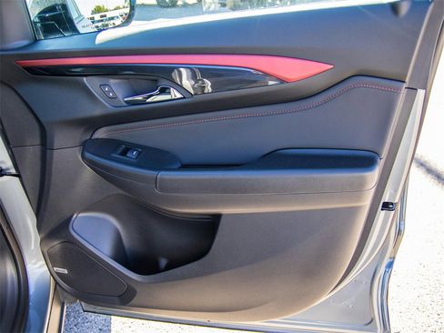 New 2025 Chevrolet TrailBlazer RS w/ Convenience Package image 14