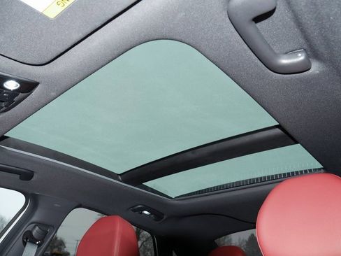 Used 2025 Kia K5 GT-Line w/ GT-Line Premium Package image 3