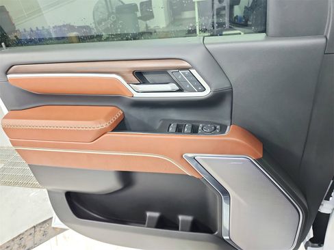 Used 2025 GMC Sierra 2500 Denali Ultimate w/ Max Trailering Package image 33