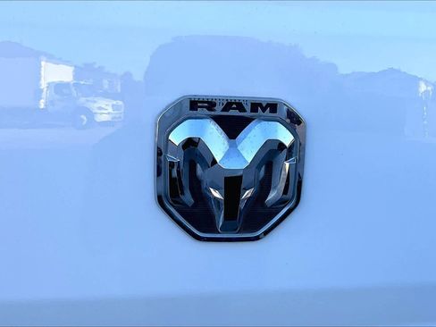 Used 2023 RAM ProMaster 2500 w/ Convenience Group image 30