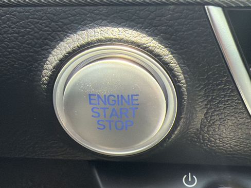 Certified 2025 Hyundai Sonata Limited FWD image 16