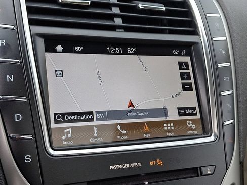 Certified 2019 Lincoln Nautilus Reserve AWD/4WD image 17