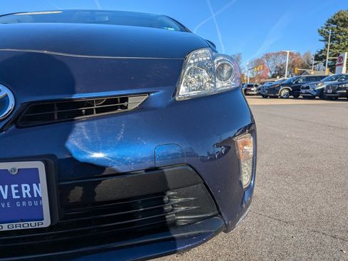 Used 2015 Toyota Prius Three image 10