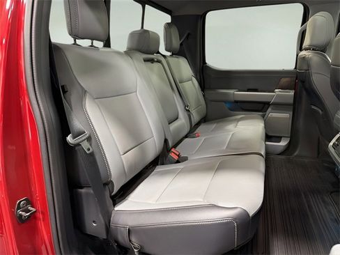 Used 2022 Ford F150 Lariat w/ Equipment Group 502A High image 34