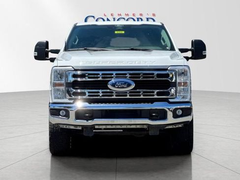 Used 2024 Ford F250 XLT w/ FX4 Off-Road Package AWD/4WD image 9