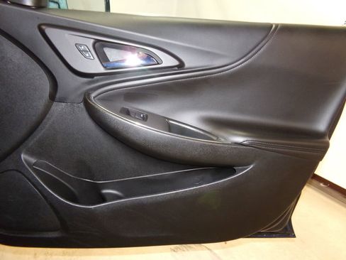 Used 2022 Chevrolet Malibu LT w/ Leather Package image 7