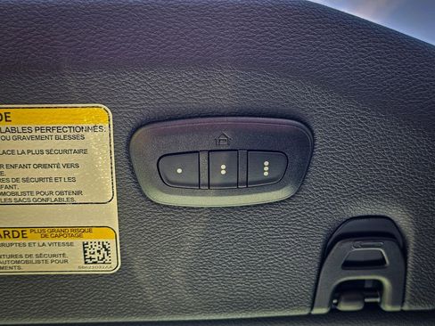 New 2026 Jeep Wrangler Unlimited Sahara AWD/4WD image 28