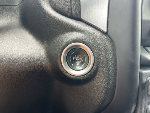 Used 2023 GMC Sierra 2500 SLE image 21