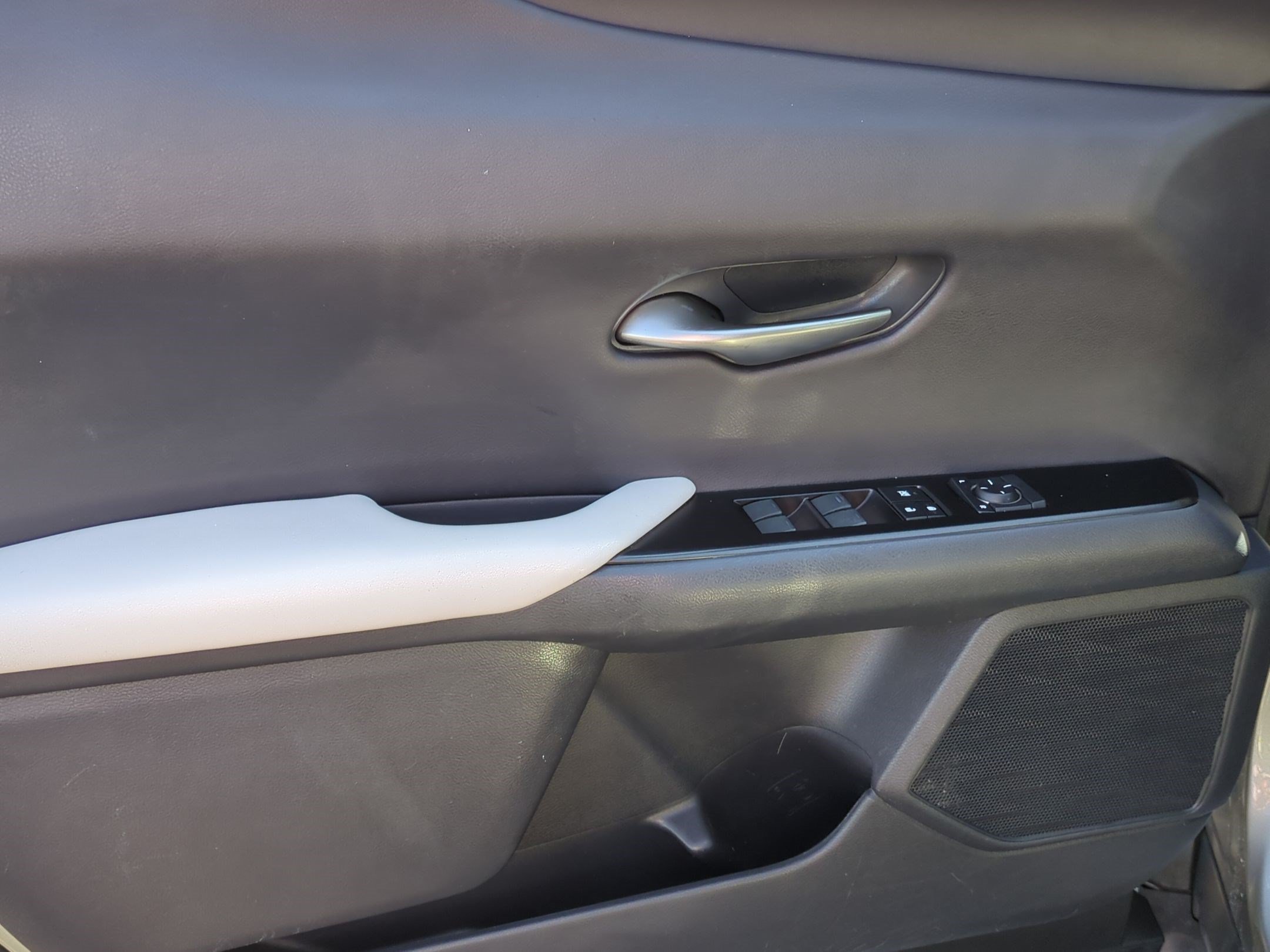 Used 2020 Lexus UX 250h w/ Premium Package AWD/4WD image 14
