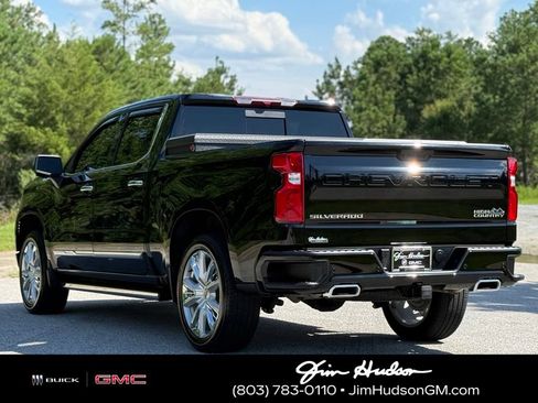 Certified 2025 Chevrolet Silverado 1500 High Country w/ High Country Premium Package AWD/4WD image 14