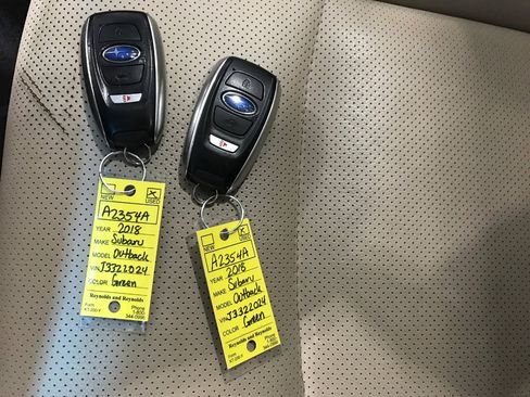 Used 2018 Subaru Outback 2.5i Limited image 31