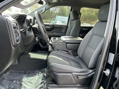 Used 2019 Chevrolet Silverado 1500 RST w/ Z71 Off-Road Package image 15