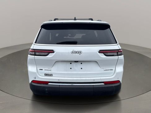 Used 2022 Jeep Grand Cherokee L Limited AWD/4WD image 4