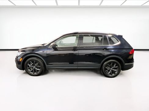 Used 2024 Volkswagen Tiguan SE FWD image 22