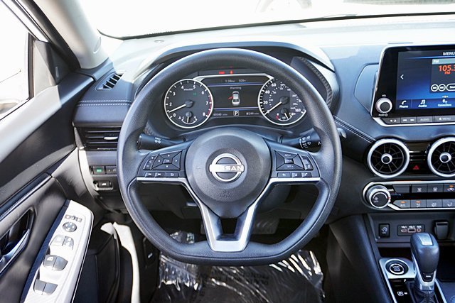 Used 2024 Nissan Sentra SV FWD image 28