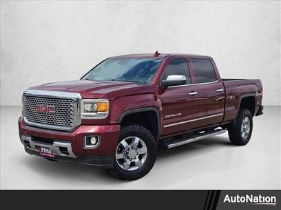 Used 2015 GMC Sierra 2500 Denali w/ Duramax Plus Package