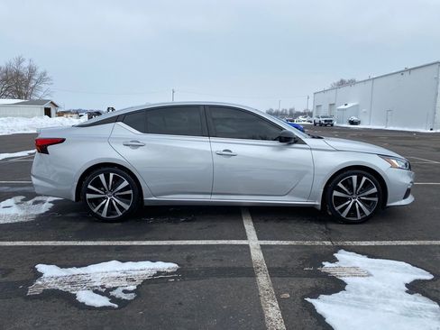 Used 2019 Nissan Altima 2.5 SR image 8