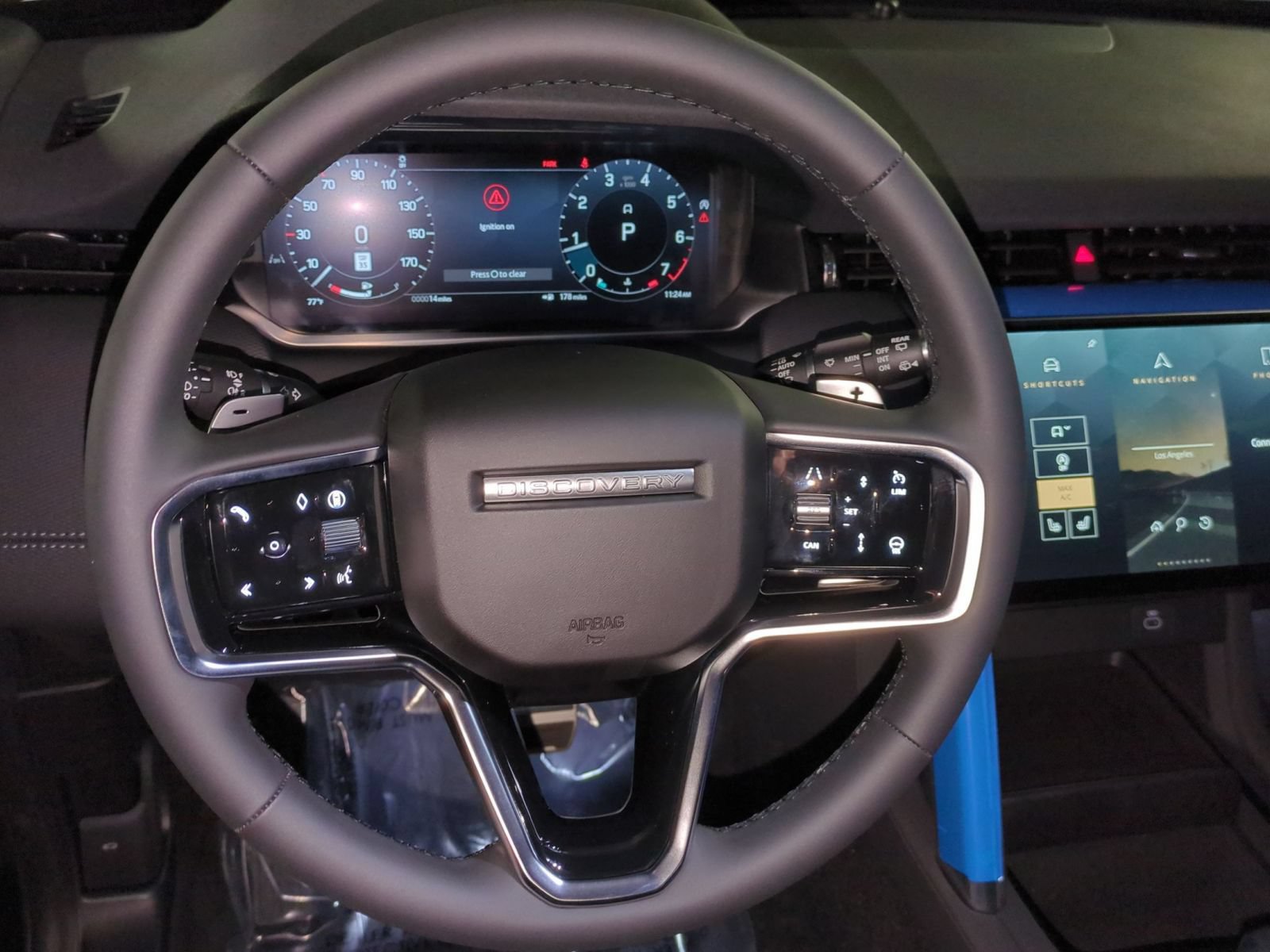 New 2026 Land Rover Discovery Sport Landmark AWD/4WD image 17