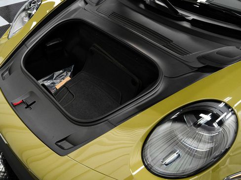 Used 2026 Porsche 911 GTS image 54