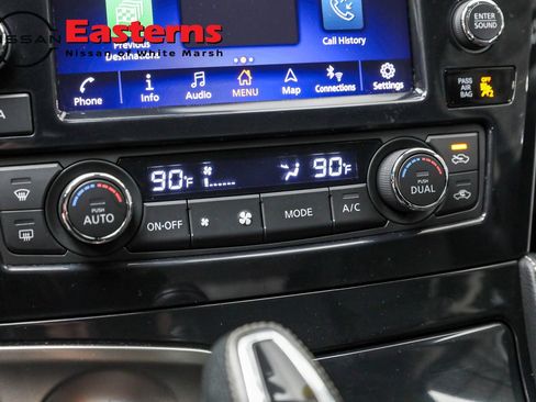 Used 2023 Nissan Maxima SV w/ Floor Mat Group image 19