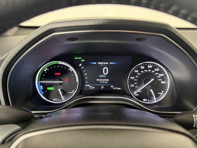 Used 2019 Toyota Avalon XLE w/ Moonroof Package FWD image 15