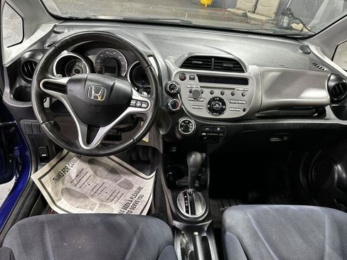 Used 2010 Honda Fit Sport image 16