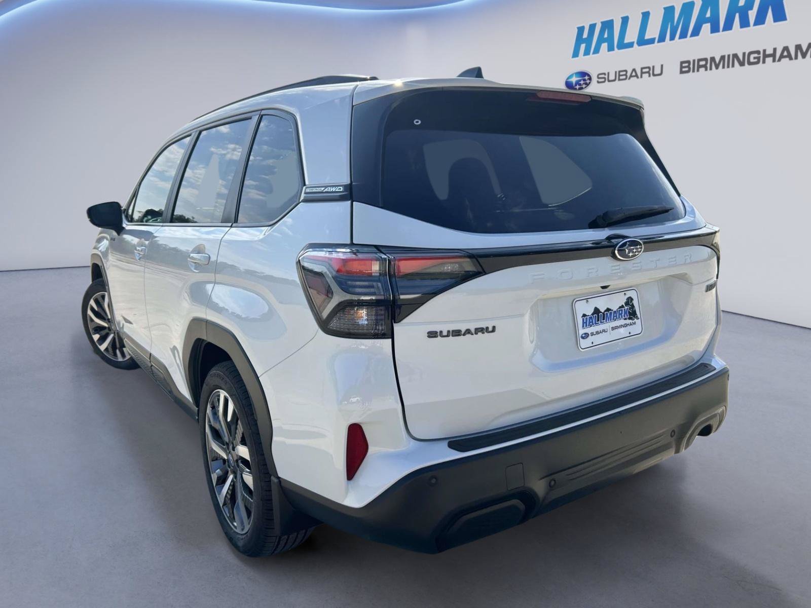 New 2026 Subaru Forester Touring AWD/4WD image 4