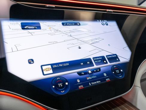 Used 2022 Mercedes-Benz EQS AMG 4MATIC image 63