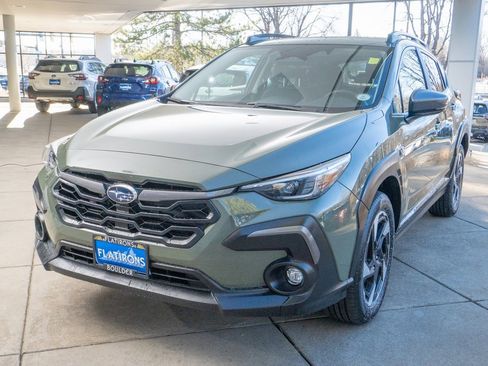 Certified 2025 Subaru Crosstrek 2.5i Limited image 3
