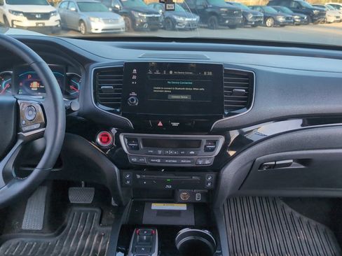 Used 2022 Honda Pilot Black Edition image 16