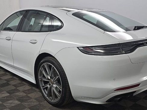 Used 2023 Porsche Panamera 4 Platinum Edition AWD/4WD image 2