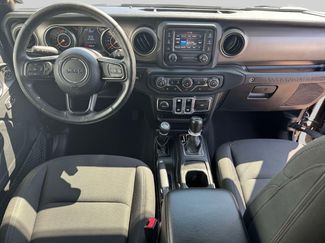 Used 2018 Jeep Wrangler Sport AWD/4WD video 2