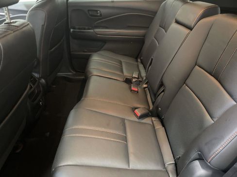 Used 2023 Honda Passport TrailSport image 23