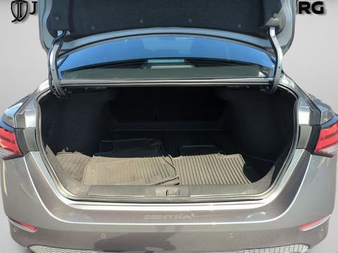 Certified 2023 Nissan Sentra S FWD image 17