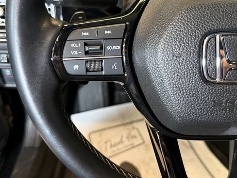 Used 2025 Honda Civic Sport image 10
