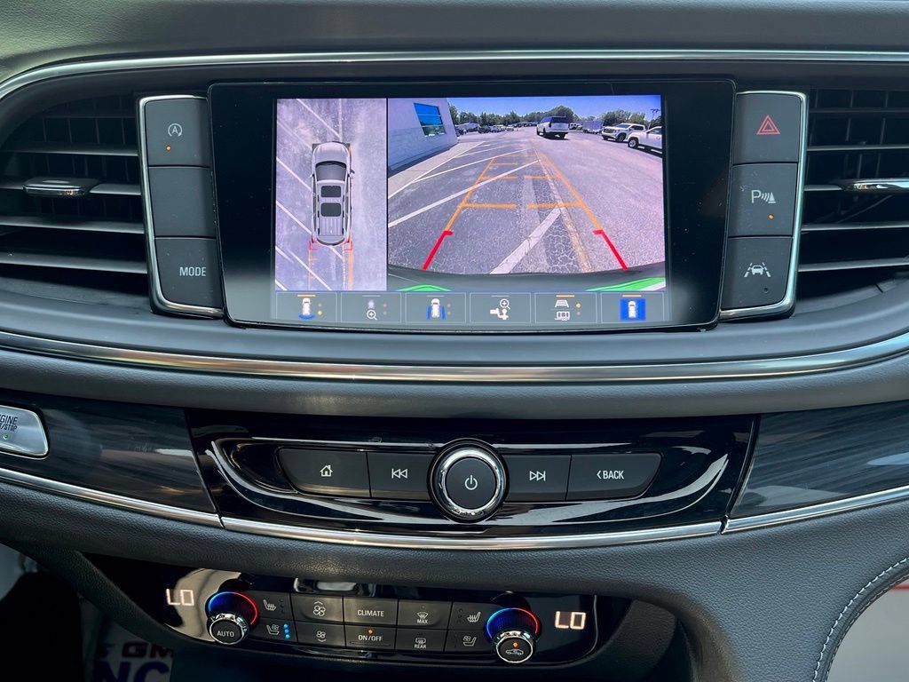 Used 2023 Buick Enclave Premium w/ Experience Buick Package FWD image 18