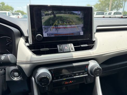 Used 2023 Toyota RAV4 XLE Premium FWD image 8