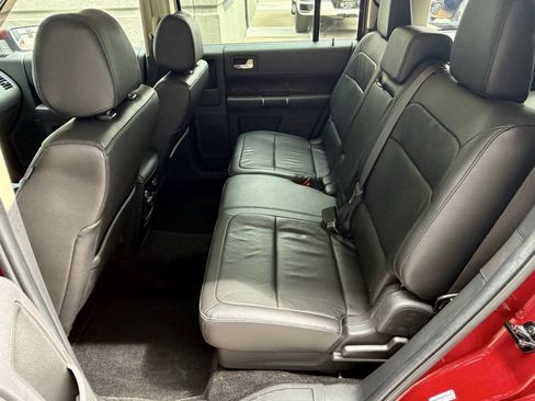 Used 2019 Ford Flex Limited w/ Class III Trailer Tow Package AWD/4WD image 17