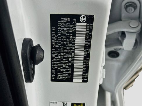 Used 2022 Toyota Corolla L FWD image 39