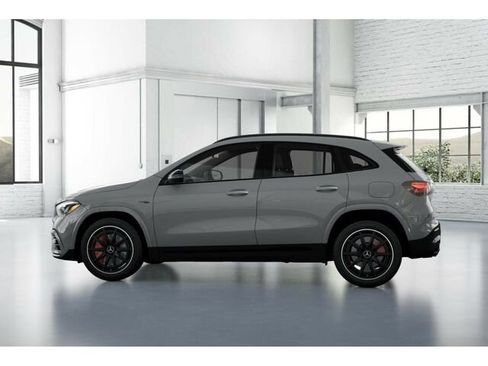 New 2026 Mercedes-Benz GLA 35 AMG 4MATIC image 34