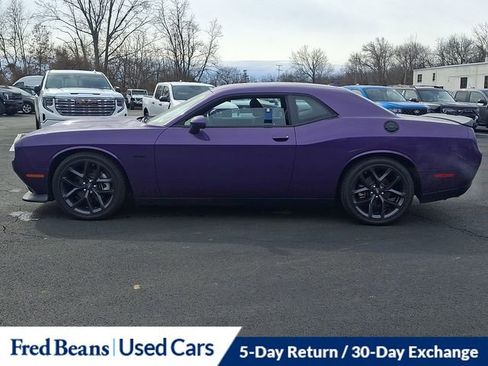 Used 2023 Dodge Challenger R/T w/ Plus Package image 6