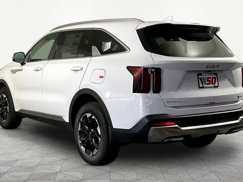 New 2026 Kia Sorento S w/ S Panoramic Sunroof Package AWD/4WD image 4