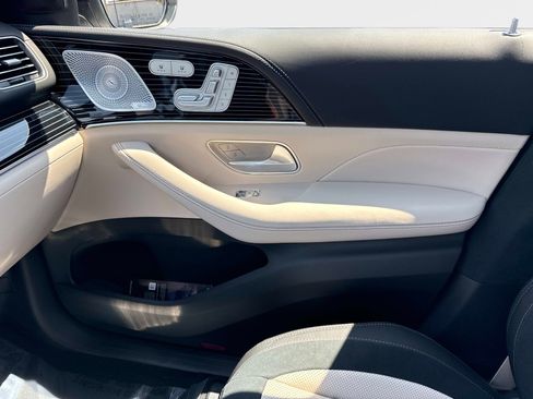 New 2026 Mercedes-Benz GLE 63 AMG S image 25