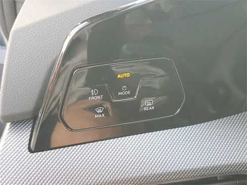 New 2026 Volkswagen GTI SE image 28