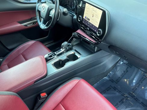 Used 2022 Lexus NX 350 AWD image 16