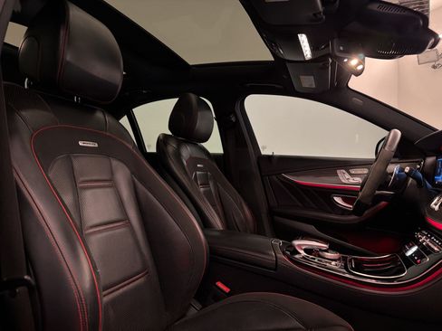 Certified 2018 Mercedes-Benz E 43 AMG 4MATIC Sedan image 26