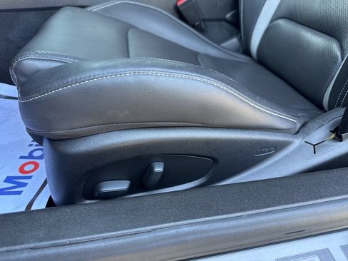 Used 2018 Chevrolet Camaro SS w/ LPO RS/SS Interior Package RWD image 14