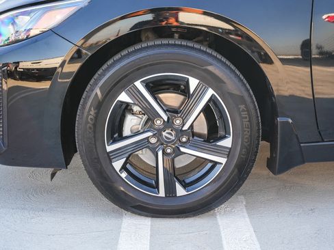 Used 2025 Nissan Sentra SV w/ All-Weather Package FWD image 11